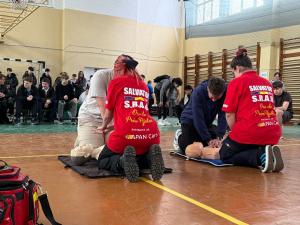 „Ora de prim-ajutor”, program educațional pentru liceele din Galați