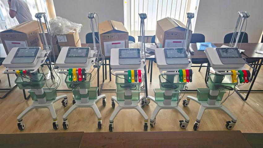 Peste 100 de noi echipamente și accesorii medicale pentru Ambulatoriul Spitalului Județean Galați