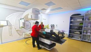 Ziua Mondială de Luptă &icirc;mpotriva Cancerului. Peste 80.000 de proceduri de radioterapie, realizate la Centrul de excelență &icirc;n oncologie de la Galați
