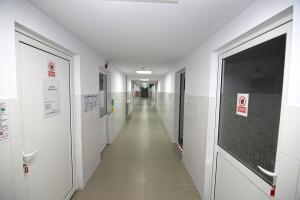 Programul pentru investiții în infrastructura unităților spitalicești, prezentat în Camera Deputaților